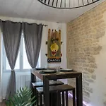L'atypique *